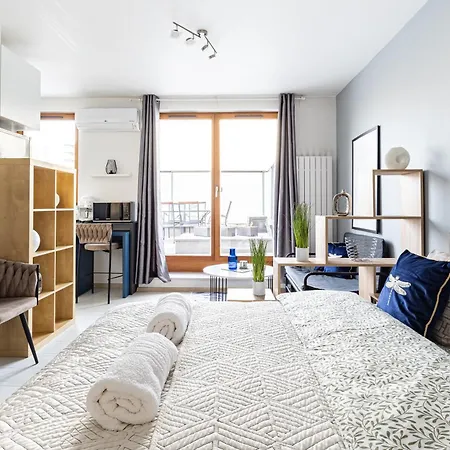 Superapart Kasprzaka With Spacious Terrace And Air Conditioning * Warsaw